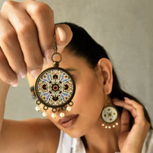 Load image into Gallery viewer, Balis with semiprecious stone - Painted Medallion, Amer Fort, Jaipur
