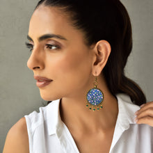 Load image into Gallery viewer, Balis with semiprecious stone - Lotus, Pichwai