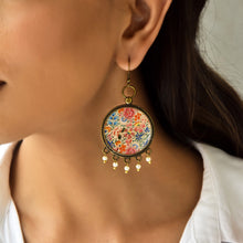 Load image into Gallery viewer, Balis with semiprecious stone - Naqashi - Kashmir, Gulhazara