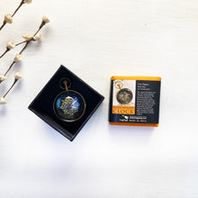 Load image into Gallery viewer, Paper Weight Clock - Brass Inlaid Wooden Door, City Palace, Jaipur