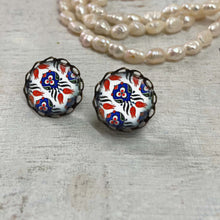 Load image into Gallery viewer, Studs - Mughal Motifs ceramic plate, detail