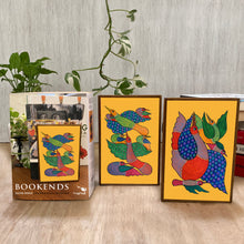 Load image into Gallery viewer, Bookends - Gond Birds