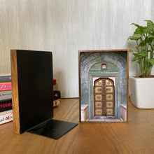 Load image into Gallery viewer, Bookends - Gond Big Cats