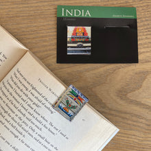 Load image into Gallery viewer, Magnetic Bookmarks set of 2 - Kali Bengal