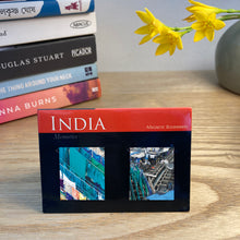 Load image into Gallery viewer, Magnetic Bookmarks set of 2 - Dhobi Ghat