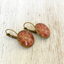 Load image into Gallery viewer, 18 mm Round Lever Back - Amer Fort - Jaipur, Queens Quarters