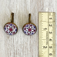 Load image into Gallery viewer, 18 mm Round Lever Back - Amer Fort - Jaipur, Kings Quarters Mural