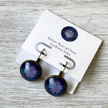 Load image into Gallery viewer, 18 mm Round Lever Back - Kolam, Floor Art Southern India