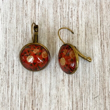 Load image into Gallery viewer, 18 mm Round Lever Back - Amer Fort - Rajasthan, Ganesh Pol mural