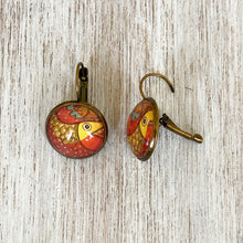 Load image into Gallery viewer, 18 mm Round Lever Back - Kalighat Pat - Fish