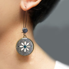 Load image into Gallery viewer, Hoop Earrings with ceramic bead - Inalyed Floor, Orchcha