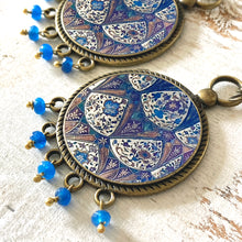 Load image into Gallery viewer, Balis with semiprecious stone - Painted Arches, Safdurjung’s Tomb, New Delhi