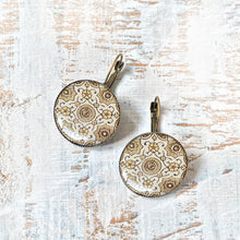 Load image into Gallery viewer, 25 mm Round Lever Back - Ajrakh Block Print, Gujarat