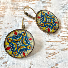 Load image into Gallery viewer, 25 mm Round Lever Back - CSMT, Mumbai, Stained Glass