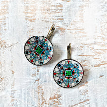 Load image into Gallery viewer, 25 mm Round Lever Back - CSMT, Mumbai, Stained Glass