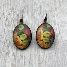 Load image into Gallery viewer, 25 mm Oval Lever Back - Hazaara - Naqashi Kashmir Colourful Leaves