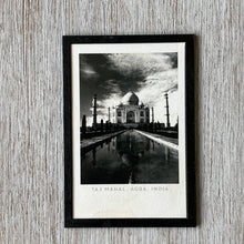 Load image into Gallery viewer, Fridge Magnet Frame - Taj Mahal Vertical