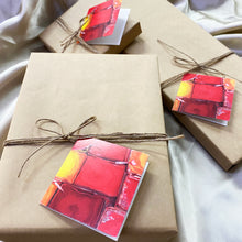 Load image into Gallery viewer, Gift Tag Set of 10 - Vermilion, Sonepur Mela, Bihar