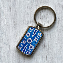 Load image into Gallery viewer, Key Ring Rectangle - Blue Pottery Platter, Jaipur