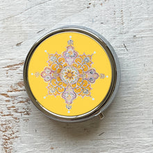 Load image into Gallery viewer, Pill Box Round - Nahargarh