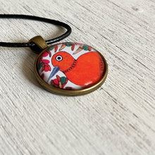 Load image into Gallery viewer, Art Pendants 25 mm - Gond - Bird
