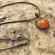 Load image into Gallery viewer, Art Pendants 25 mm - Kalighat Pat- Fish