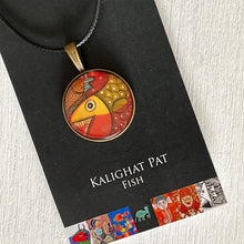 Load image into Gallery viewer, Art Pendants 25 mm - Kalighat Pat- Fish