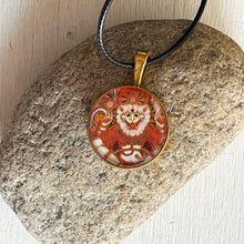 Load image into Gallery viewer, Art Pendants 25 mm - Kerala Mural - Narasimha