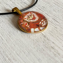 Load image into Gallery viewer, Art Pendants 25 mm - Kerala Mural - Narasimha