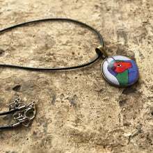 Load image into Gallery viewer, Art Pendants 25 mm - Gond - Cow