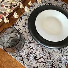 Load image into Gallery viewer, Place Mats - Hawa Mahal