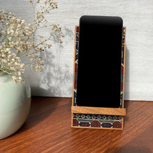 Load image into Gallery viewer, Phone Stand - Aari Carpet
