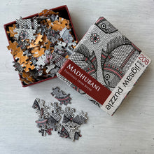 Load image into Gallery viewer, Rakhi Gift Hampers- Hand Carved Block - Rakhi with Madhubani Jigsaw Puzzle