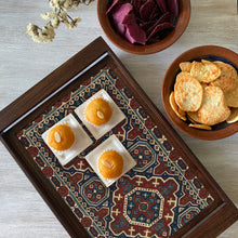 Load image into Gallery viewer, Teak Wood Tray - Kashmiri Carpet