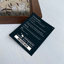 Load image into Gallery viewer, Teak Wood Tray - Hawa Mahal Painted Door