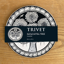 Load image into Gallery viewer, Trivet, round - Patachitra Tree, Champa