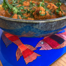Load image into Gallery viewer, Trivet - square - Gond Fish