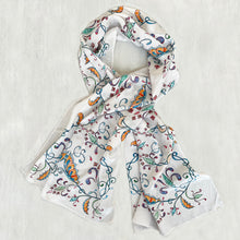 Load image into Gallery viewer, Scarf Crepe - Gulistan Flowers