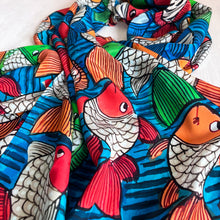 Load image into Gallery viewer, Scarf Crepe - Kalighat Pat - Fish