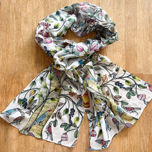 Load image into Gallery viewer, Scarf Chanderi - Vatika, Rajasthani Miniature