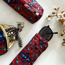 Load image into Gallery viewer, Gift Pack  -  Coin Purse, Pouch and Specs case - Aari Carpet