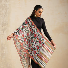 Load image into Gallery viewer, Scarf Chanderi - ۢMural, Karauli City Palace