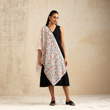 Load image into Gallery viewer, Scarf Chanderi - ۢMughal Summer