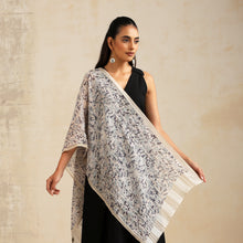 Load image into Gallery viewer, Scarf Chanderi - Painted Door, Hawa Mahal