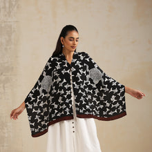 Load image into Gallery viewer, Cape Shrug - Fish, Mata ni Pachedi