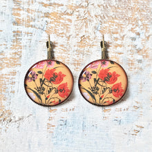 Load image into Gallery viewer, 25 mm Round Lever Back - Mughal Flower Miniature
