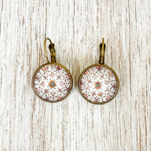 Load image into Gallery viewer, 18 mm Round Lever Back - Hawa Mahal - Jaipur, Painted Dome