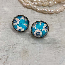 Load image into Gallery viewer, Studs - Blue Pottery, Platter detail