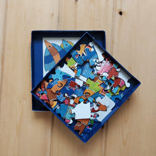 Load image into Gallery viewer, Jigsaw Puzzle 63 Pieces - Gond Fish