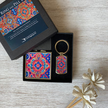 Load image into Gallery viewer, Gift Set - Key ring and Pill Box - Ari Carpet